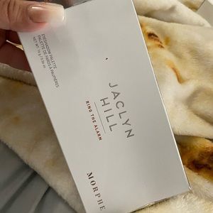 Jaclyn Hill Ring the alarm 🚨 Palette